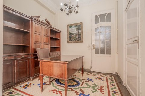 Продажа квартиры в Валенсия, Испания 4 спальни, 174м2 №120499 - фото 23