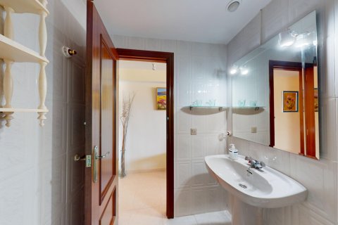 Apartment à vendre Benidorm, Alicante, Espagne, 2 chambres, 55 m2 No. 130236 - photo 24