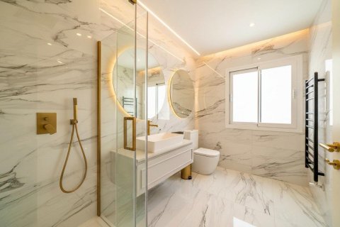 Продажа квартиры Мадрид, Испания 3 спальни, 219м2 №127257 - фото 11