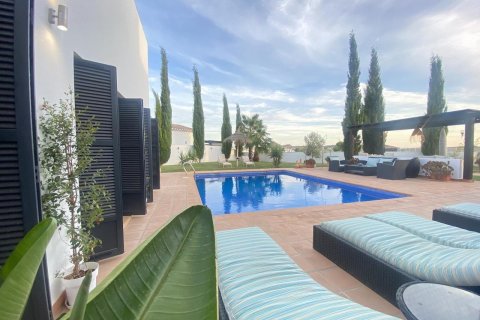 Villa for sale El Valle Golf Resort, Murcia, Spain 5 bedrooms, 400 sq.m. No. 132003 - photo 6