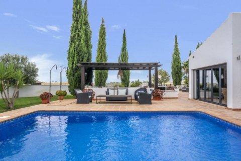 Villa for sale El Valle Golf Resort, Murcia, Spain 5 bedrooms, 400 sq.m. No. 132003 - photo 17
