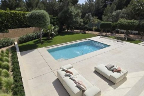 Villa zum Verkauf Santa Ponsa, Mallorca, Spanien 6 Schlafzimmer, 430 m2 Nr. 127031 - Foto 4
