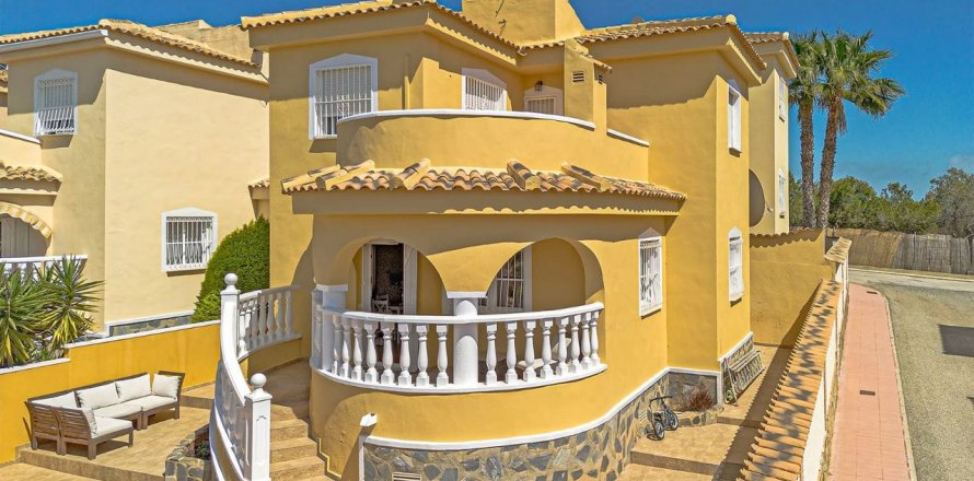Villa Ciudad Quesada, Alicante, Espagne 3 chambres, 88 m2 No. 131754