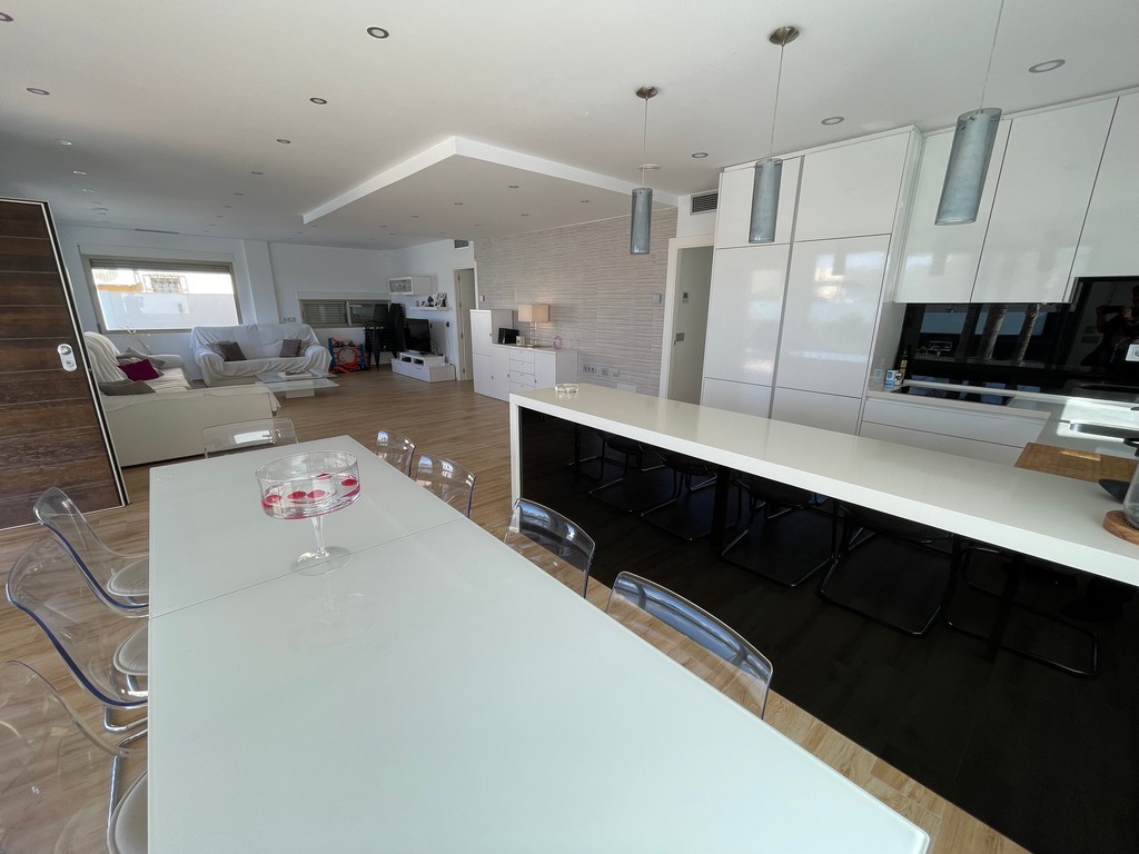Villa in Mar De Cristal, Murcia, Spain 6 bedrooms, 171 sq.m. No. 131753
