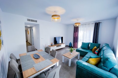 Apartamento en venta San Pedro del Pinatar, Murcia, España 2 dormitorios, 83 m2 No. 131751 - foto 2