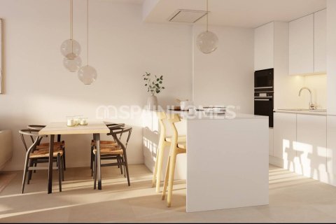 Wohnung zum Verkauf in San Roque, Cadiz, Spanien 4 Schlafzimmer, 120 m2 Nr. 121168 - Foto 16