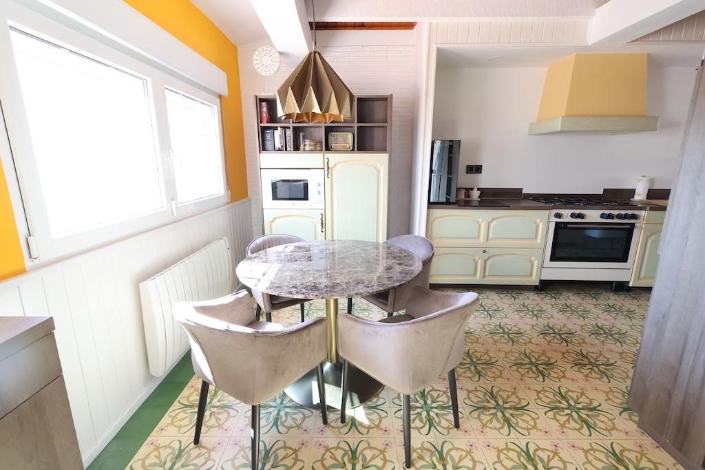 Villa in Alicante, Spanien 4 Schlafzimmer, 189 m2 Nr. 129739