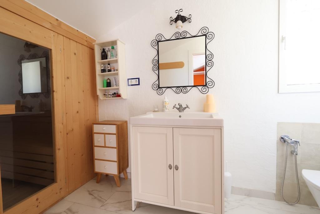 Villa in Alicante, Spanien 4 Schlafzimmer, 189 m2 Nr. 129739