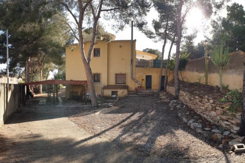 Villa for sale Villamartin, Alicante, Spain 6 bedrooms, 325 sq.m. No. 129736 - photo 6