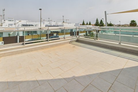 Villa for sale Los Alcazares, Murcia, Spain 3 bedrooms,  No. 132074 - photo 27
