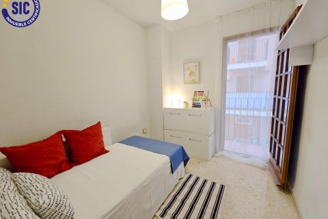 Apartment for sale in Alboraya, Valencia, Spain 3 bedrooms, 74 sq.m. No. 121978 - photo 7