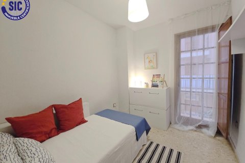Apartment for sale in Alboraya, Valencia, Spain 3 bedrooms, 74 sq.m. No. 121978 - photo 16