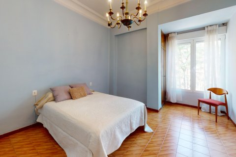 Продажа квартиры в Валенсия, Испания 4 спальни, 110м2 №121980 - фото 10