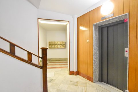Продажа квартиры в Валенсия, Испания 4 спальни, 110м2 №121980 - фото 27