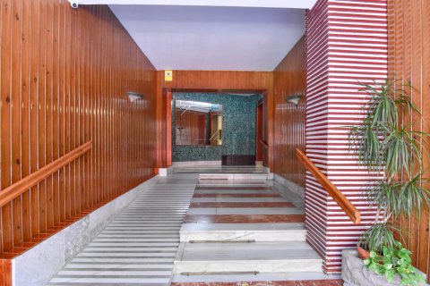 Продажа квартиры в Валенсия, Испания 4 спальни, 110м2 №121980 - фото 26