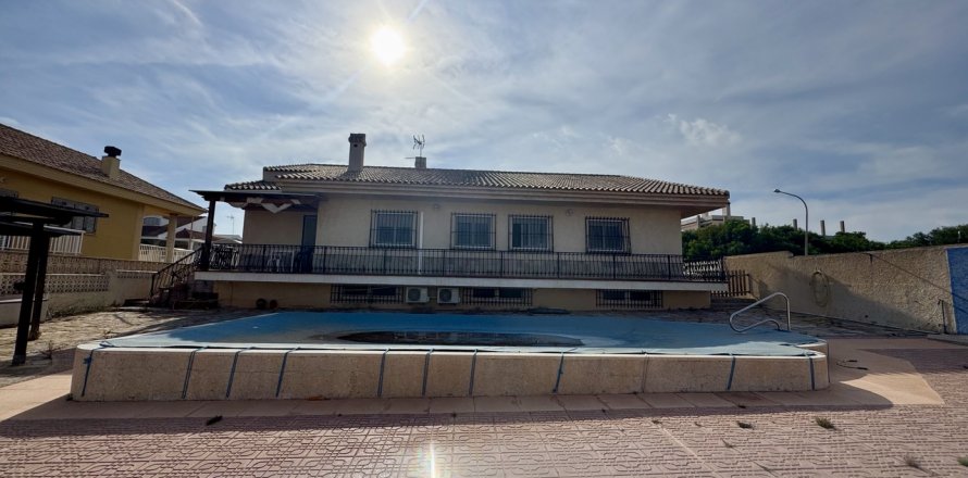 Villa Mar De Cristal, Murcia, España 5 dormitorios, 450 m2 No. 128734