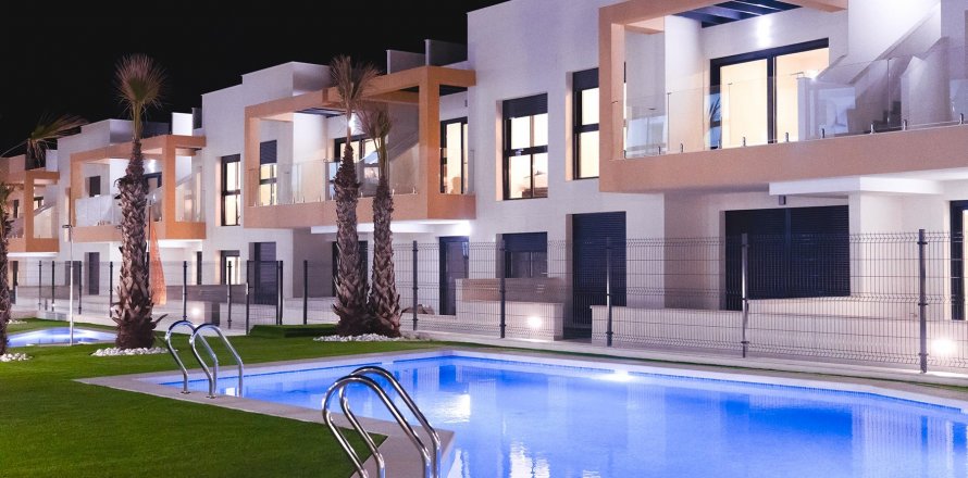 Bungalow Orihuela, Alicante, Spagna 2 camere da letto, 64 mq. N° 128314
