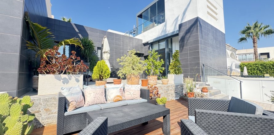 Бунгало в Вилламартин, Аликанте, Испания 2 спальни, 98м2 №131727