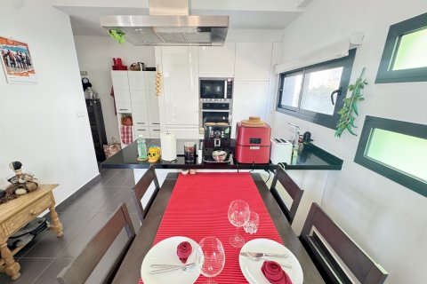 Bungalow in vendita Villamartin, Alicante, Spagna 2 camere da letto, 98 mq. N° 131727 - foto 6