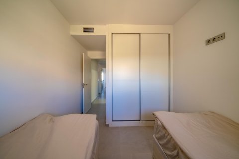 Apartment for rent Benidorm, Alicante, Spain 2 bedrooms, 98 sq.m. No. 130673 - photo 25