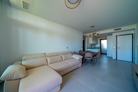 Apartment for rent Benidorm, Alicante, Spain 2 bedrooms, 98 sq.m. No. 130673 - photo 23