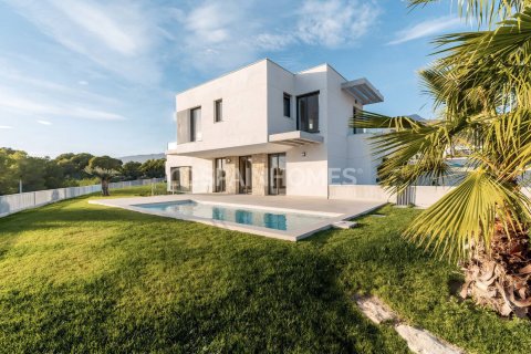 Продажа виллы в Финестрат, Аликанте, Испания 4 спальни, 134м2 №122023 - фото 3