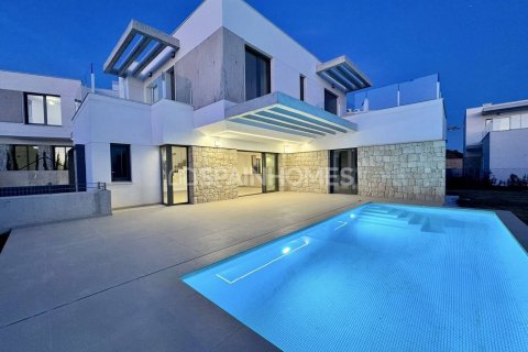 Продажа виллы в Финестрат, Аликанте, Испания 4 спальни, 134м2 №122023 - фото 13
