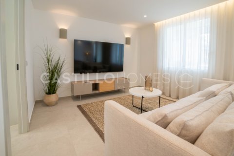 Apartment for sale Torrevieja, Alicante, Spain 3 bedrooms, 100 sq.m. No. 125862 - photo 12