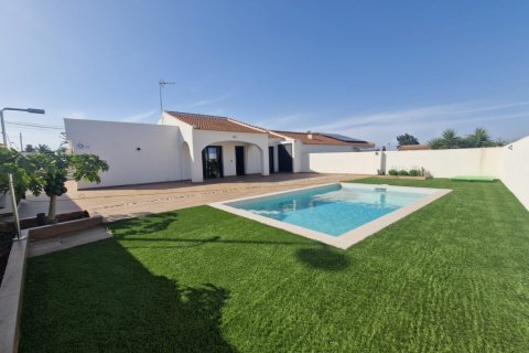 Villa in vendita Torrevieja, Alicante, Spagna 3 camere da letto, 72 mq. N° 125865 - foto 1