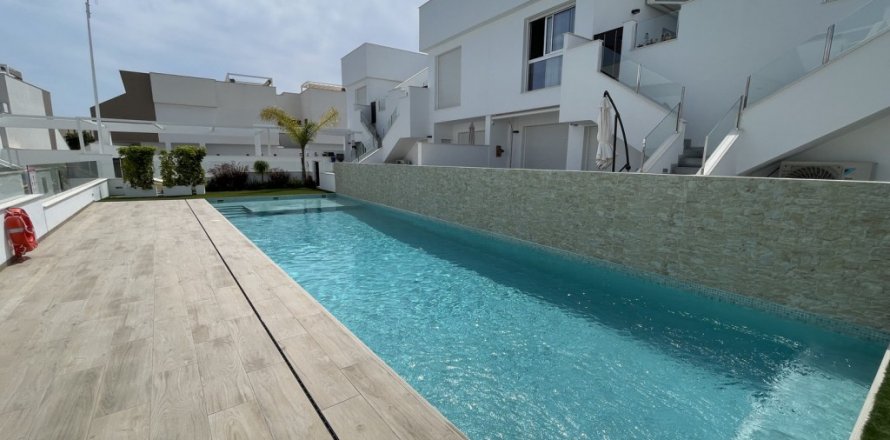 Bungalow Pilar de la Horadada, Alicante, Spanien 2 Schlafzimmer, 96 m2 Nr. 125864
