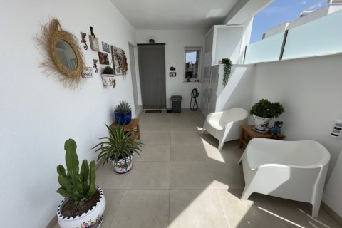 Bungalow zum Verkauf Pilar de la Horadada, Alicante, Spanien 2 Schlafzimmer, 96 m2 Nr. 125864 - Foto 3