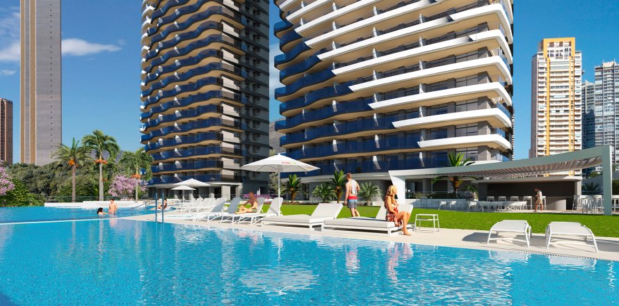 Appartamento a Benidorm, Alicante, Spagna 4 camere da letto, 191 mq. N° 127685