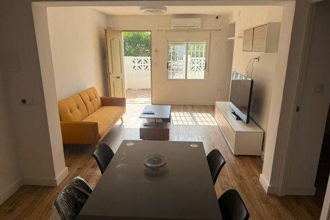 Rindu māja pārdošanā Torrevieja, Alicante, Spānijā 3 istabas, 86 m2 Nr. 125649 - attēls 7