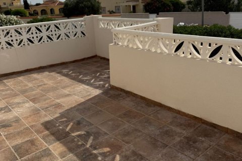 Rindu māja pārdošanā Torrevieja, Alicante, Spānijā 3 istabas, 86 m2 Nr. 125649 - attēls 3