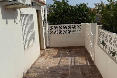 Rindu māja pārdošanā Torrevieja, Alicante, Spānijā 3 istabas, 86 m2 Nr. 125649 - attēls 5