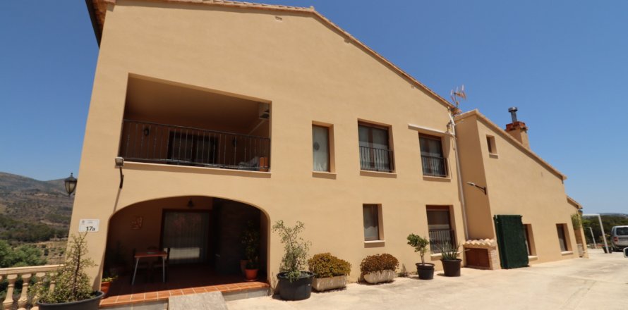 Finca Benissa, Alicante, Spain 9 bedrooms, 487 sq.m. No. 125648
