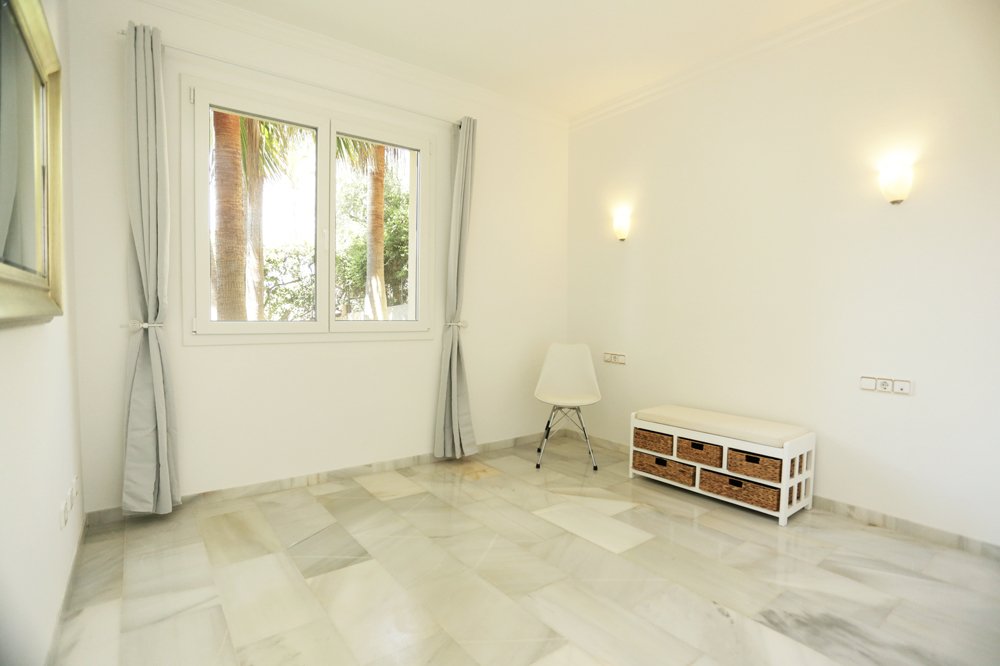 Willa w Santa Ponsa, Mallorca, Hiszpania 4 sypialnie, 250 mkw. nr 132711