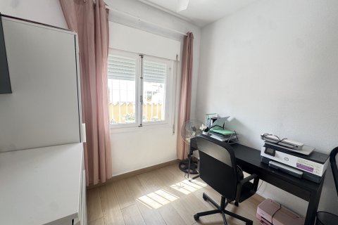 Huvila myytävänä La Florida, Alicante, Espanja, 5 makuuhuonetta, 120 m2 No. 131672 - kuva 10