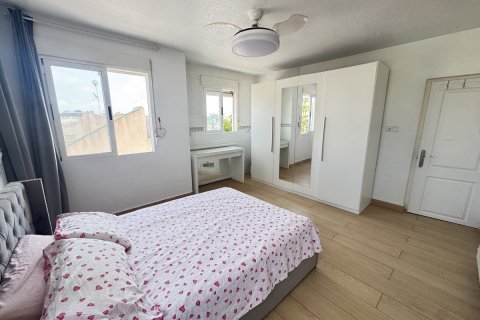 Villa in vendita a La Florida, Alicante, Spagna 5 camere da letto, 120 mq. N° 131672 - foto 22