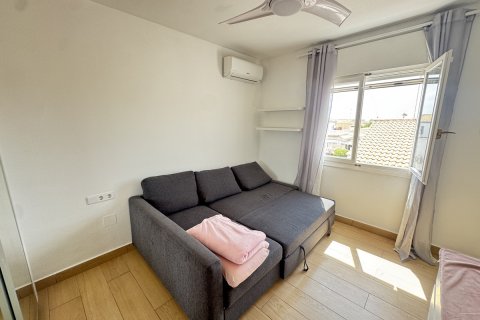 Huvila myytävänä La Florida, Alicante, Espanja, 5 makuuhuonetta, 120 m2 No. 131672 - kuva 20