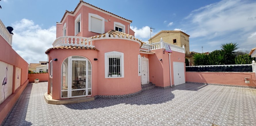 Huvila La Florida, Alicante, Espanja 5 makuuhuonetta, 120 m2 No. 131672