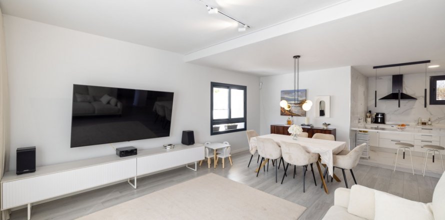 House Malaga, Espagne 4 chambres, 246 m2 No. 120529