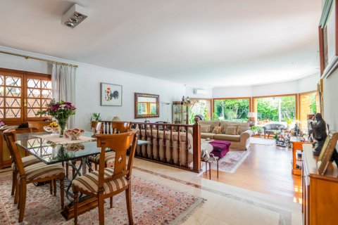 Villa for sale Madrid, Spain 4 bedrooms, 501 sq.m. No. 120528 - photo 6
