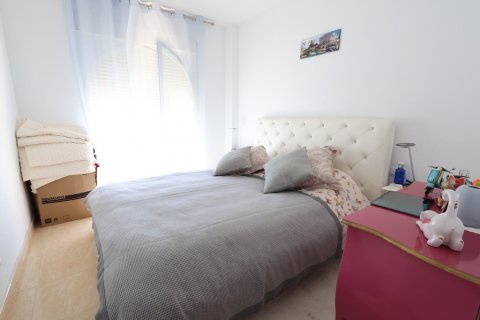 Apartment for sale Alicante, Spain 3 bedrooms, 84 sq.m. No. 128940 - photo 5