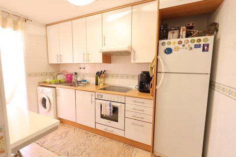 Apartment for sale Alicante, Spain 3 bedrooms, 84 sq.m. No. 128940 - photo 4