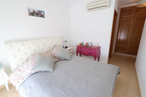 Apartment for sale Alicante, Spain 3 bedrooms, 84 sq.m. No. 128940 - photo 11