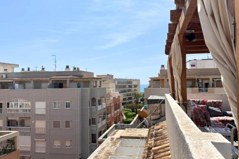 Attico in vendita Torrevieja, Alicante, Spagna 3 camere da letto, 100 mq. N° 128882 - foto 1