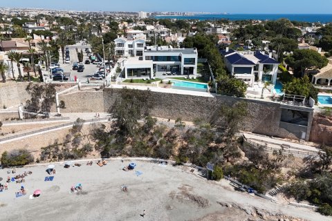Villa for sale Alicante, Spain 4 bedrooms, 479 sq.m. No. 120172 - photo 2