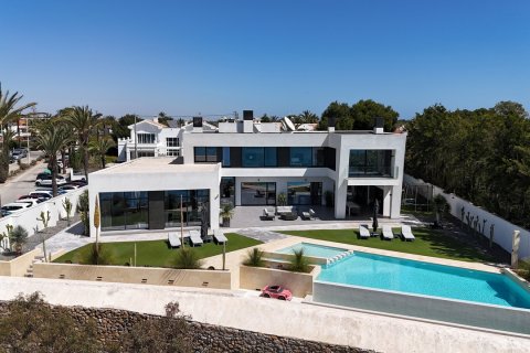 Villa for sale Alicante, Spain 4 bedrooms, 479 sq.m. No. 120172 - photo 1