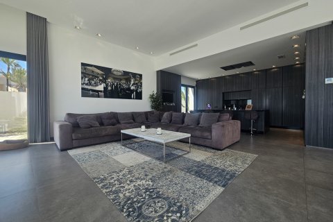 Villa for sale Alicante, Spain 4 bedrooms, 479 sq.m. No. 120172 - photo 11